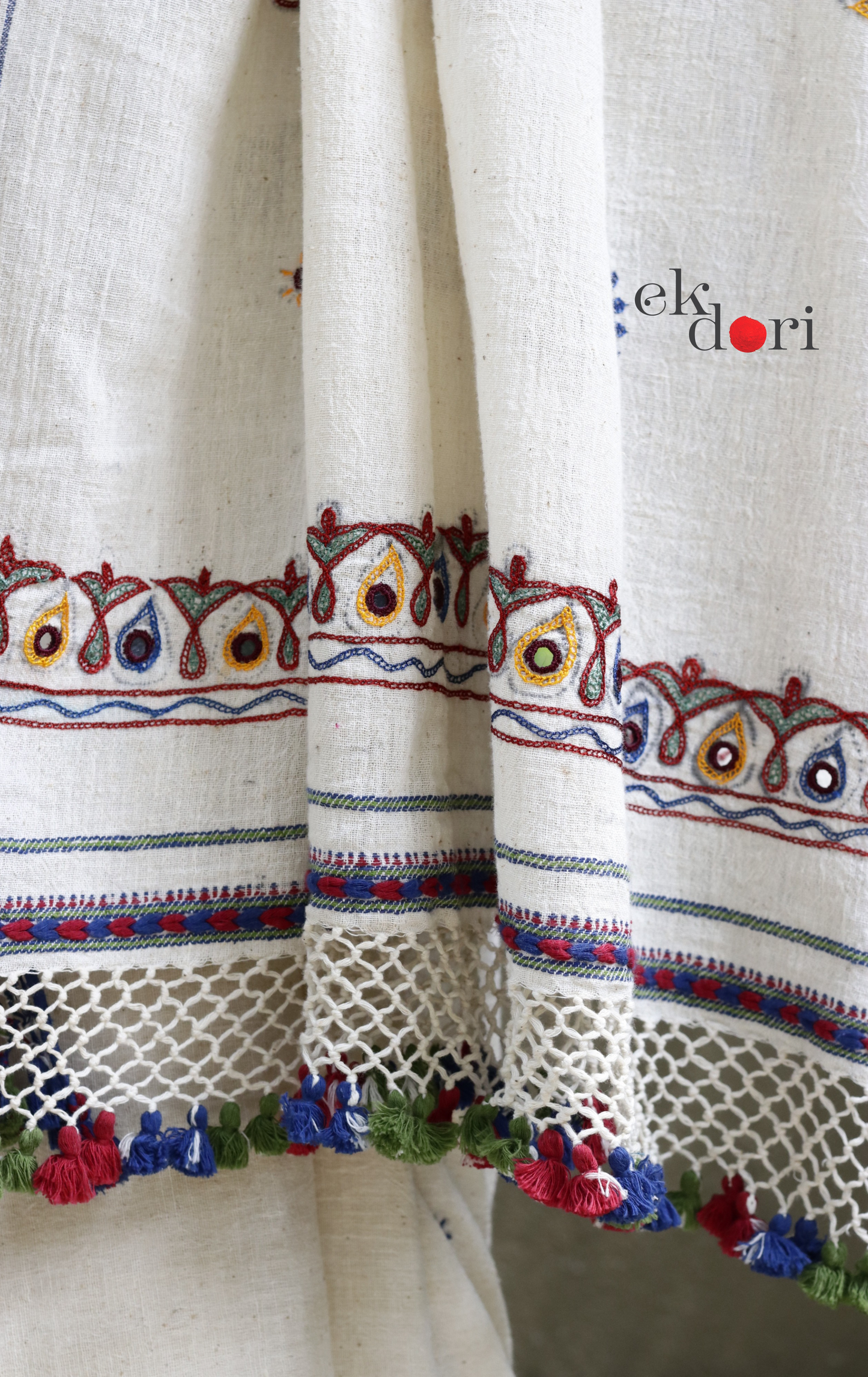 Bhujodi Saree 'Salt Desert' White Handloom Hand Embroidered Mirror Work Bhujodi Saree : Pure Kala Cotton Unique Bhujodi Handloom Saree
