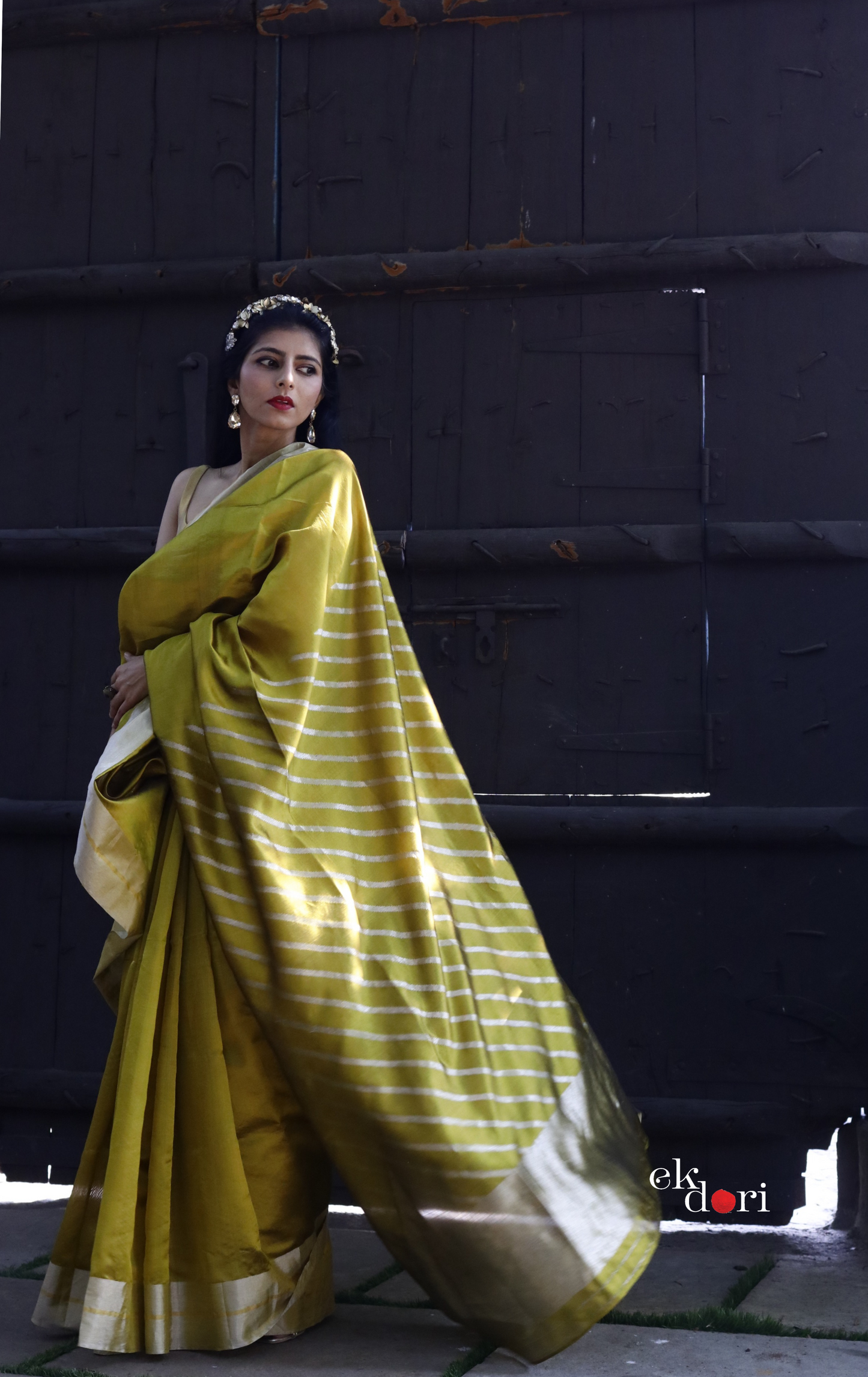 Sunehri Chanderi Silk Saree : Buy Chanderi Saree Online : Buy Handloom Chanderi Silk Saree Online