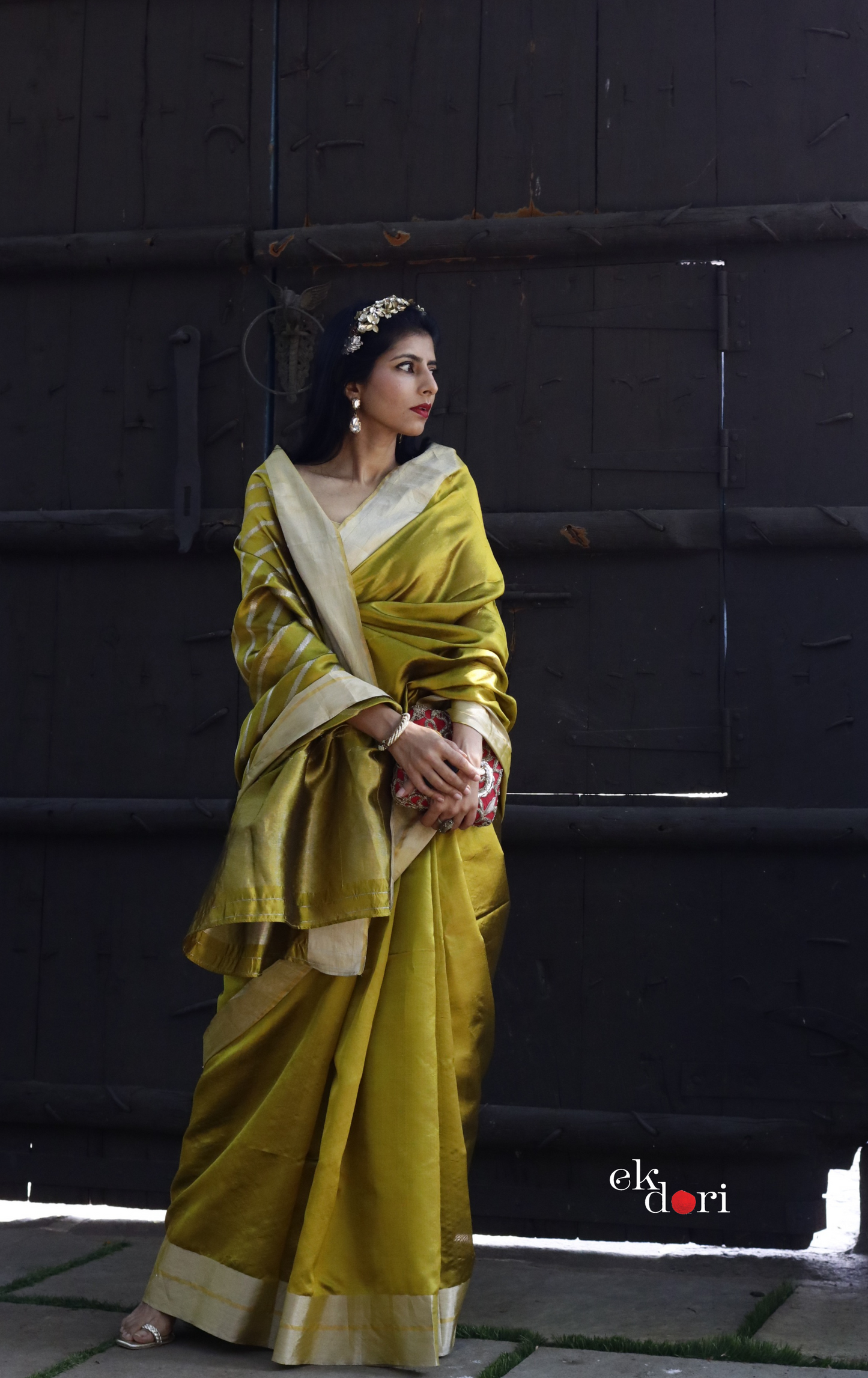Sunehri Chanderi Silk Saree : Buy Chanderi Saree Online : Buy Handloom Chanderi Silk Saree Online