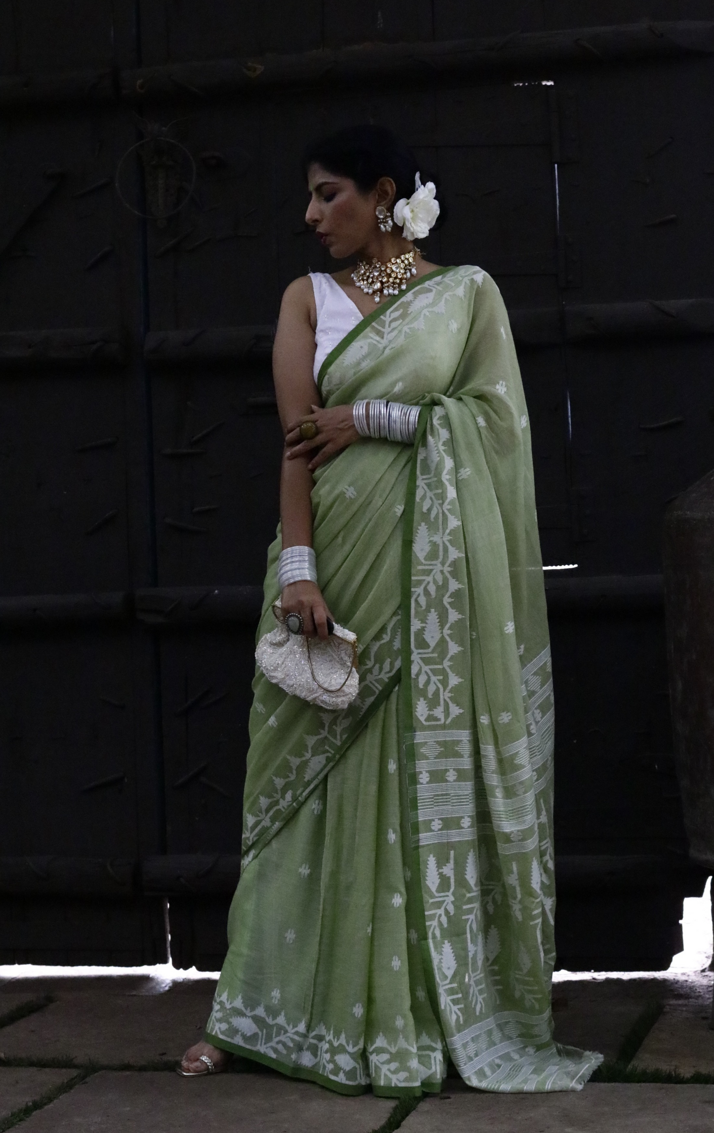 Buy Green Muslin Cotton Jamdani Saree : Green Pista & Pearls Needle Jamdani Handmade Saree