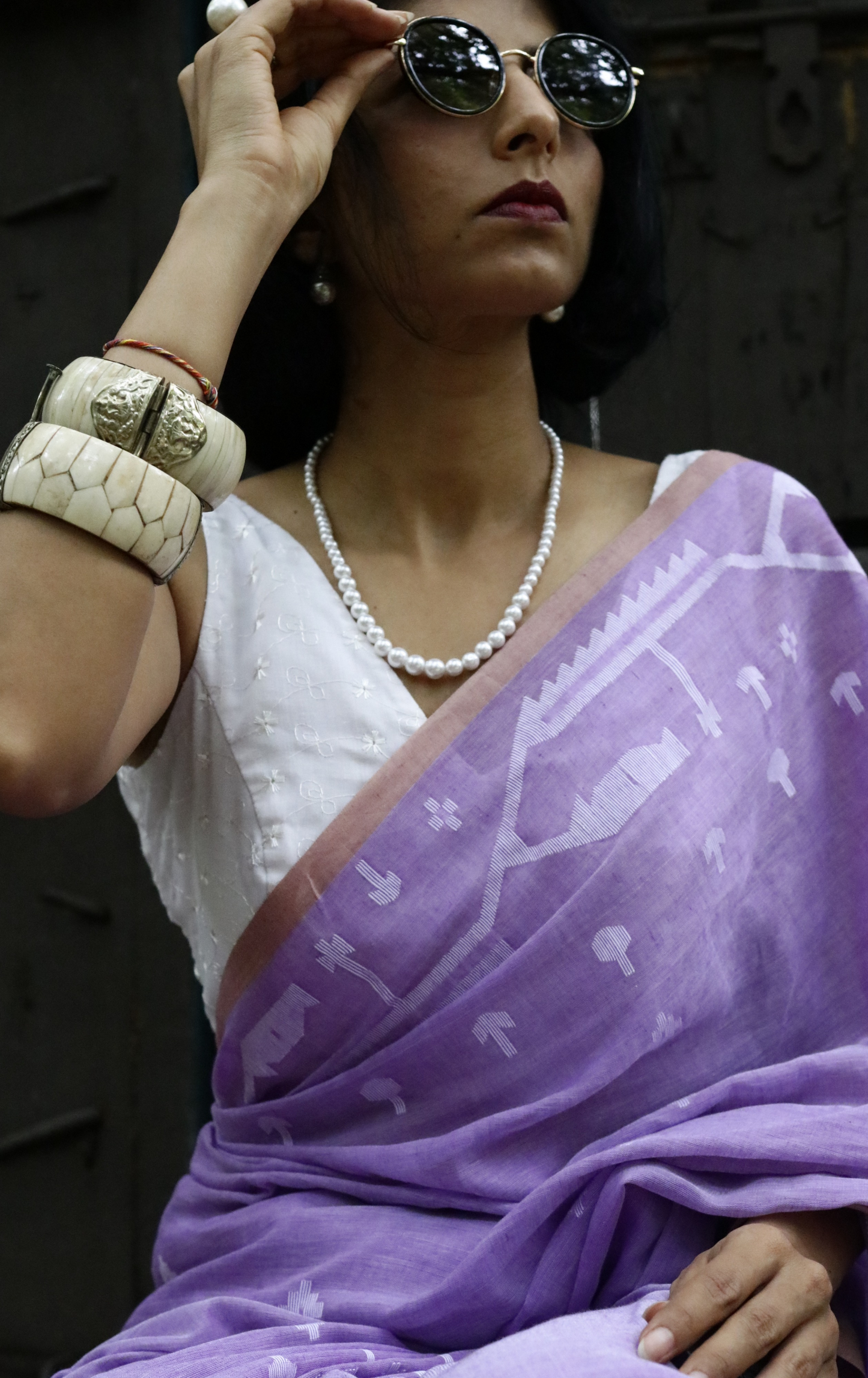 Buy Mauve Cotton Jamdani Saree : Purple 'Mauve Magic' Needle Jamdani Handmade Saree