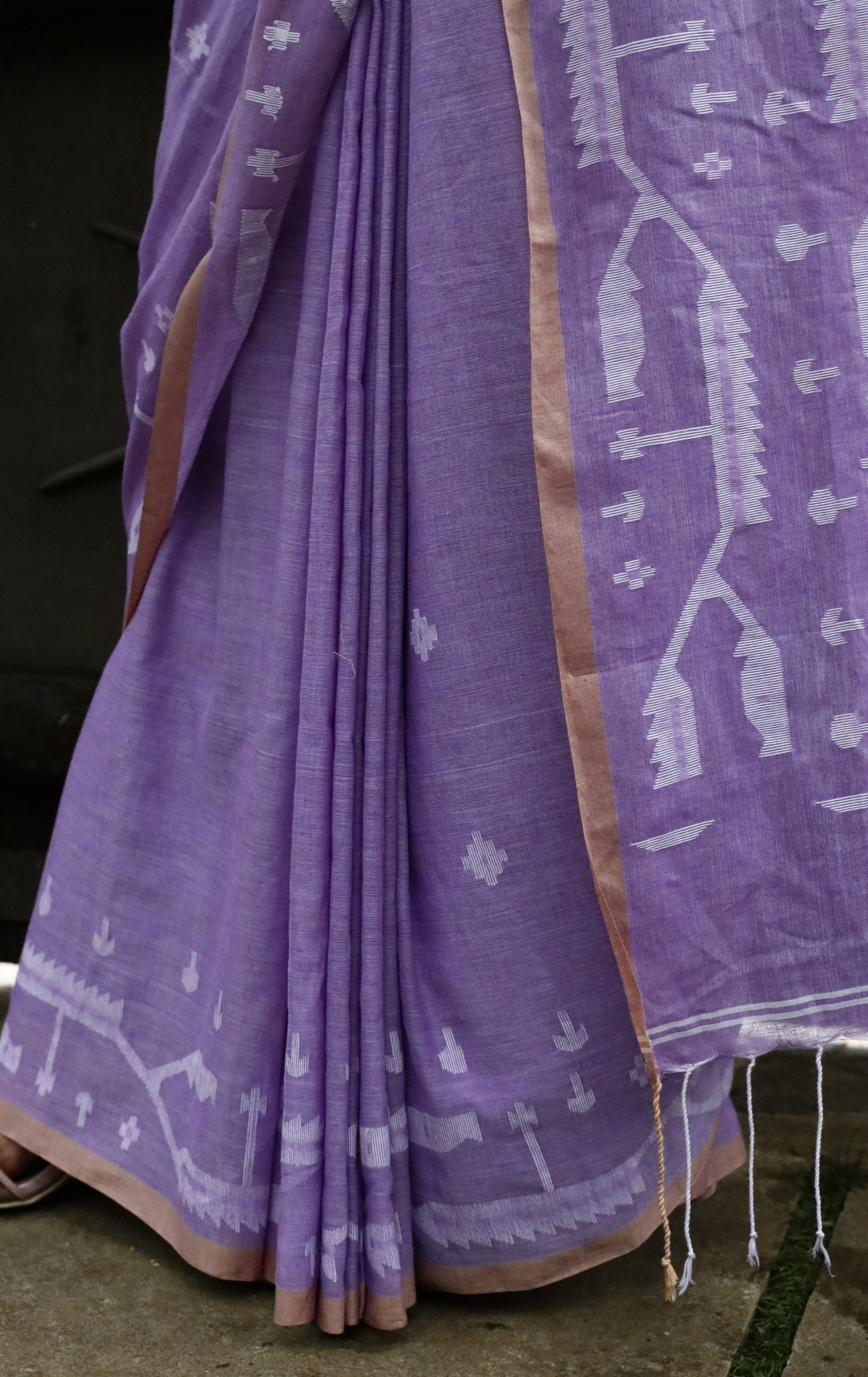 Buy Mauve Cotton Jamdani Saree : Purple 'Mauve Magic' Needle Jamdani Handmade Saree