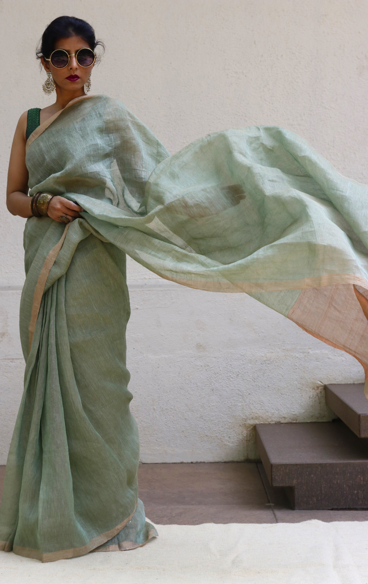 Buy Silk Linen 'New Leaf' Gold Metallic Sari : Light Green Gold Silk Linen Summer Saree