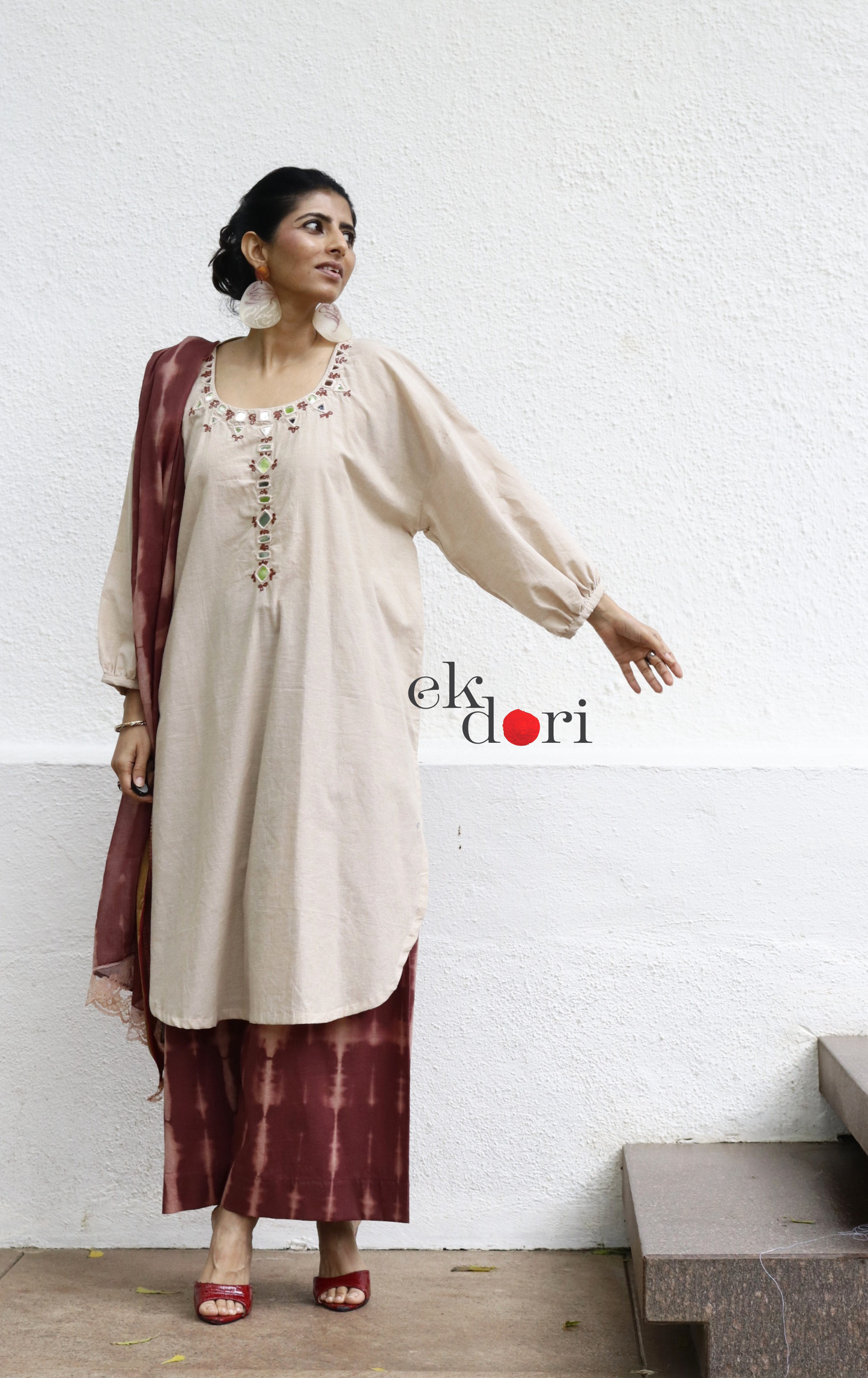Cotton Hand Embroidered Kurta Co-Ord Set 'Sheesha' : Buy Palazzo Pant Kurta Tie Dye Cotton Co-ord Set 