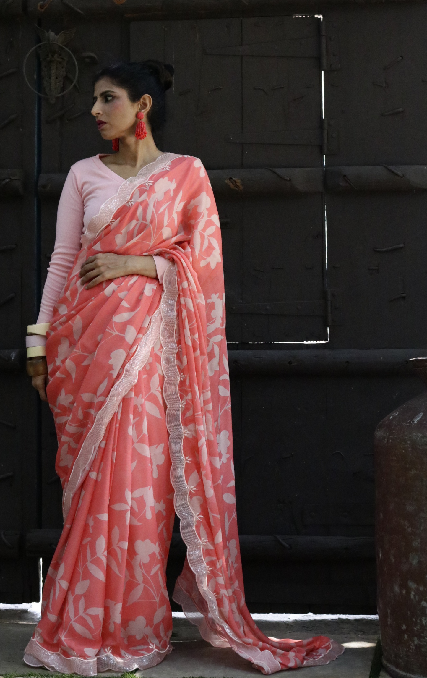 'Peach Or Pink' Printed Statement Scalloped Sequin Border Saree : Printed Light Cocktail Saree Collection