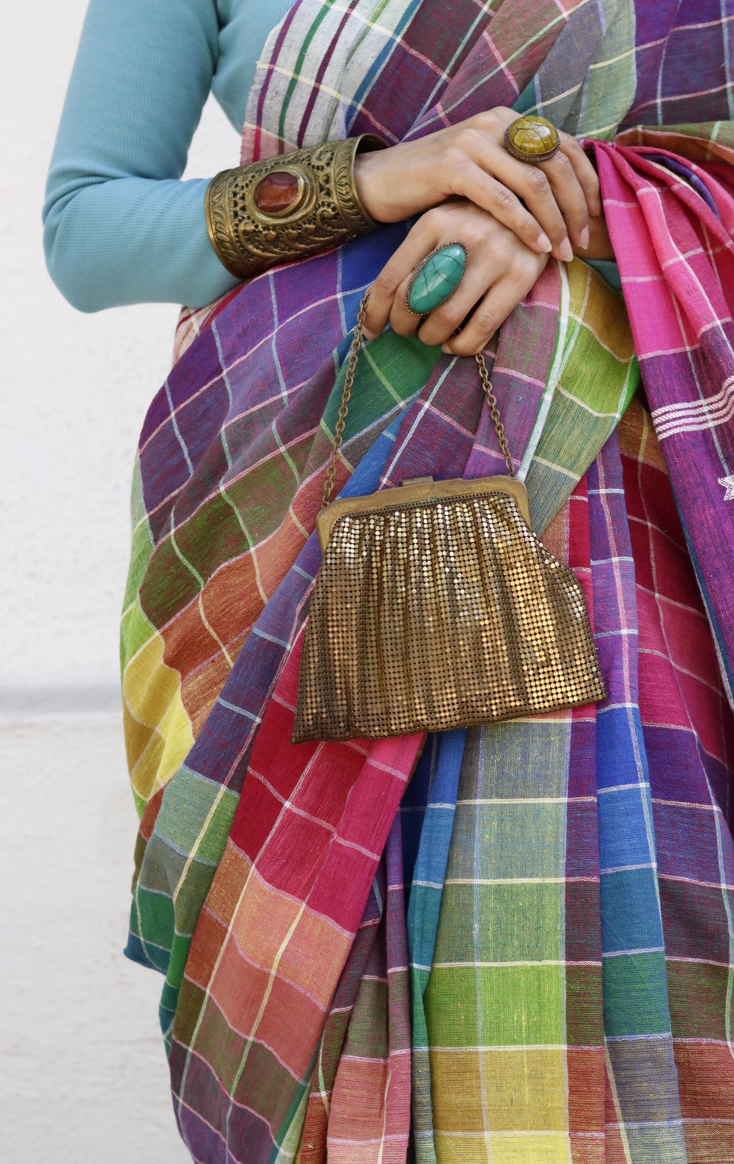 The Pink ' Check Mate' Rainbow Bhujodi Saree : Pure Kala Cotton Bhujodi Handloom Saree