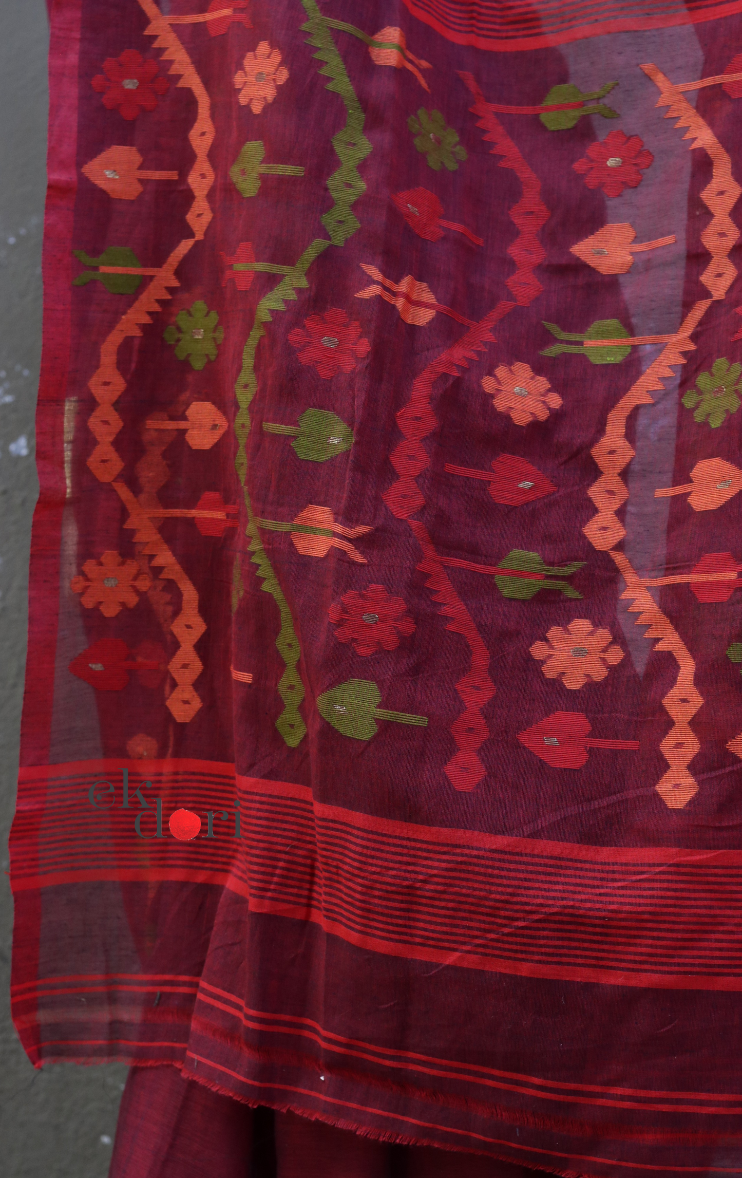Buy Red Soft Cotton Needle Jamdani Saree : Needle Jamdani Handmade Handloom Saree 'Sindoori'
