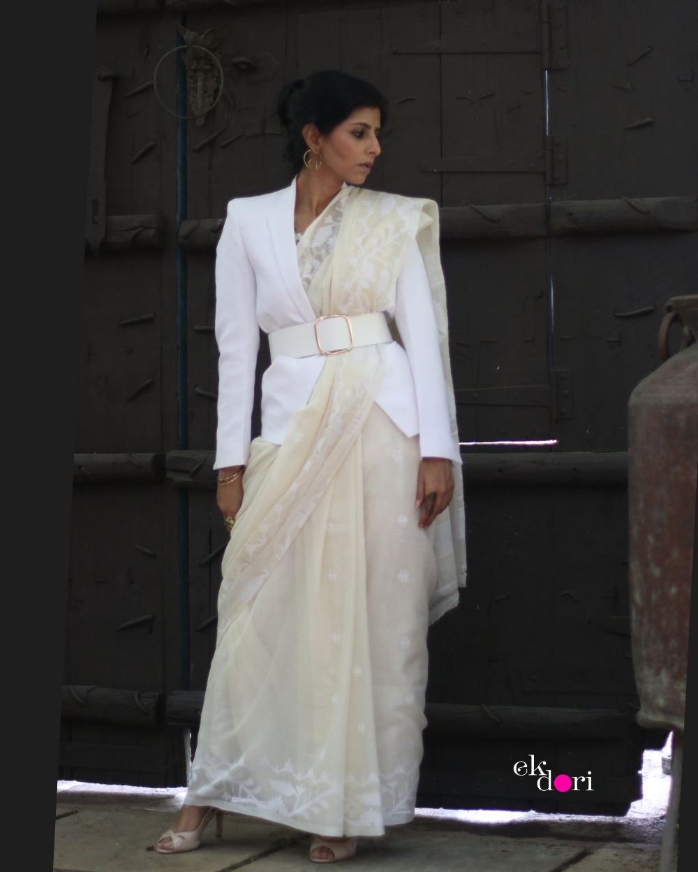Buy Muslin White Jamdani Saree : Moonlight White Jamdani Saree