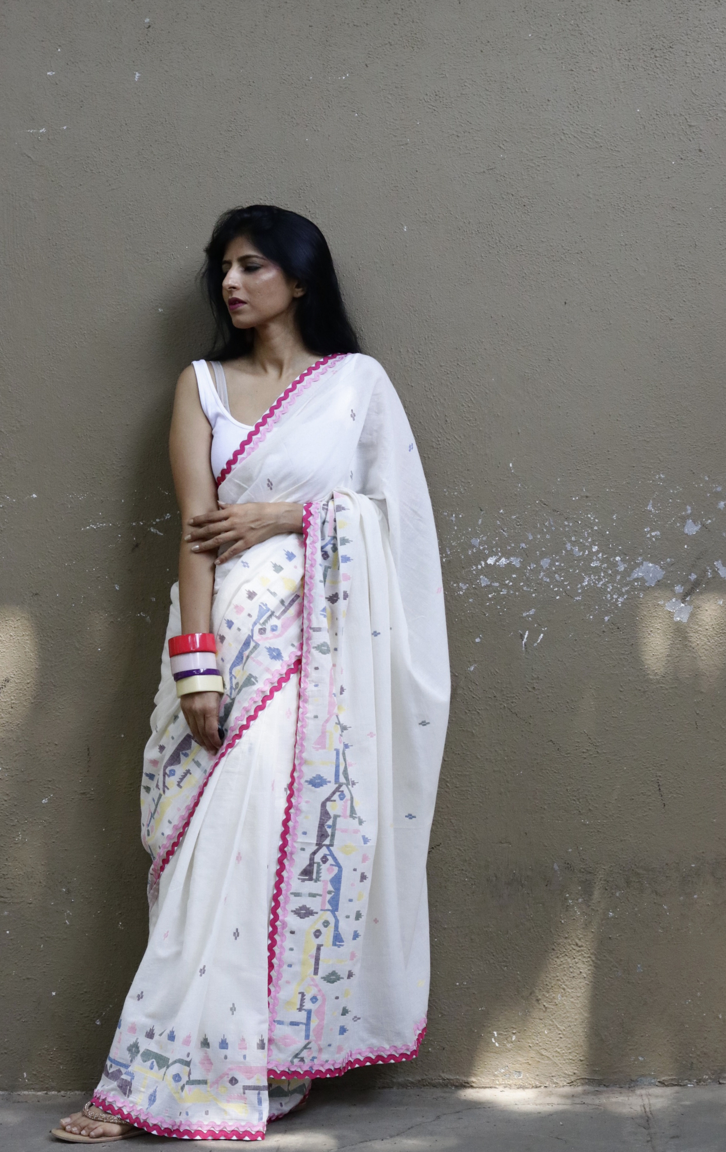 Buy 'Candy Crush' Fun Cotton Jamdani Saree : Fun Pop Of Colours On White Needle Jamdani Handmade Saree