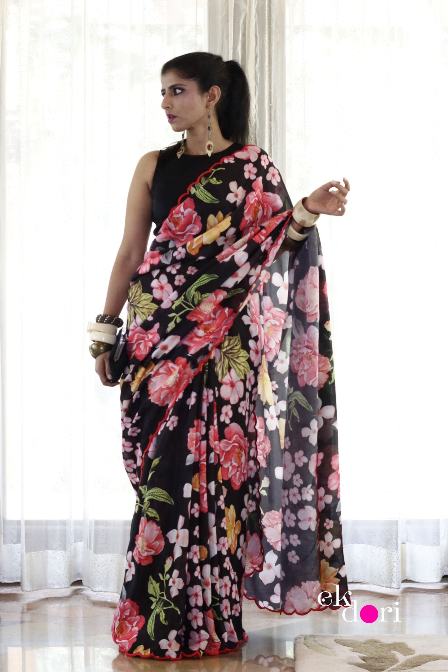Buy Bold Floral Saree 'Sweet Escape' Scalloped Muslin Saree : Black And Floral Saree