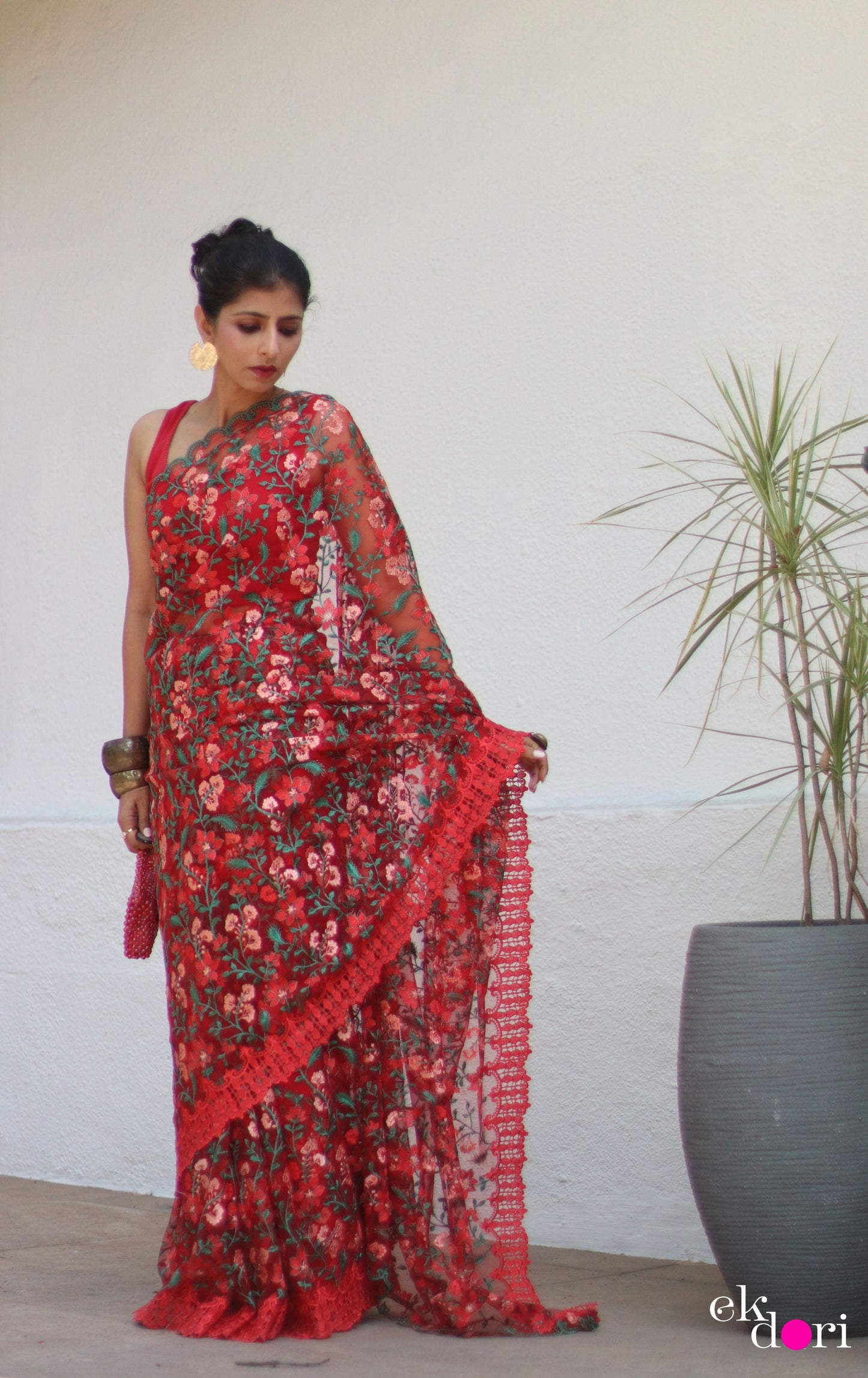 Buy Designer Net Saree : Rose Garden Floral Red Net Saree