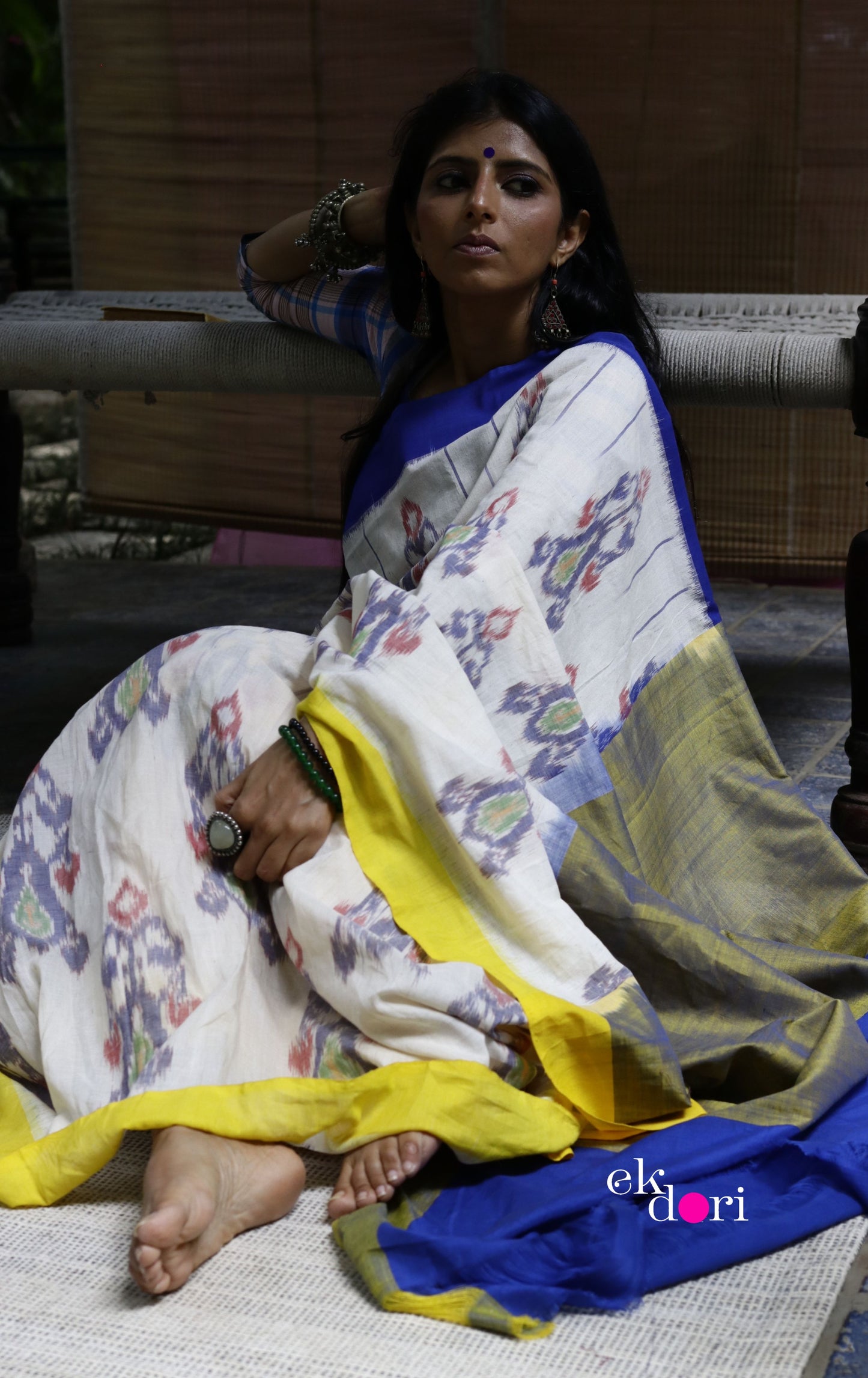 'Sarah' Handloom Pochampally Ikat Saree : Unique Handloom Ikat Saree