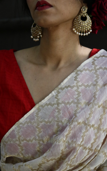 Buy Jute Cotton Metallic Gold Sari : 'Taj Mahal' Jute Cotton Budget Festive Saree