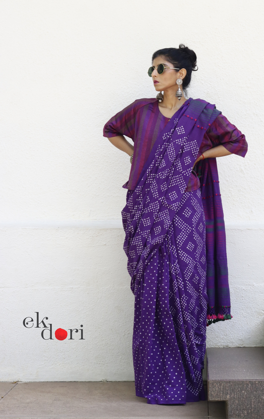 Kala Cotton Bhujodi Bandhani Saree : Pure Kala Cotton Purple Bandhani Bhujodi Handloom Saree