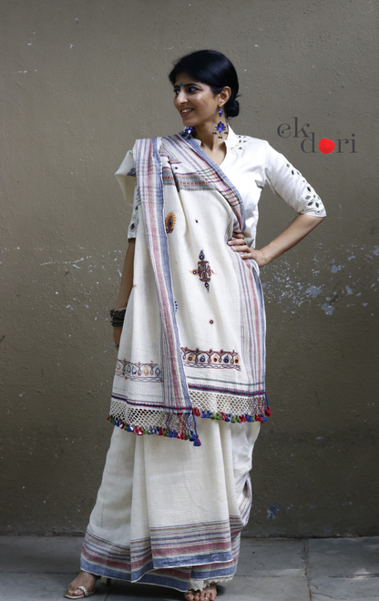 Bhujodi Saree 'Salt Desert' White Handloom Hand Embroidered Mirror Work Bhujodi Saree : Pure Kala Cotton Unique Bhujodi Handloom Saree
