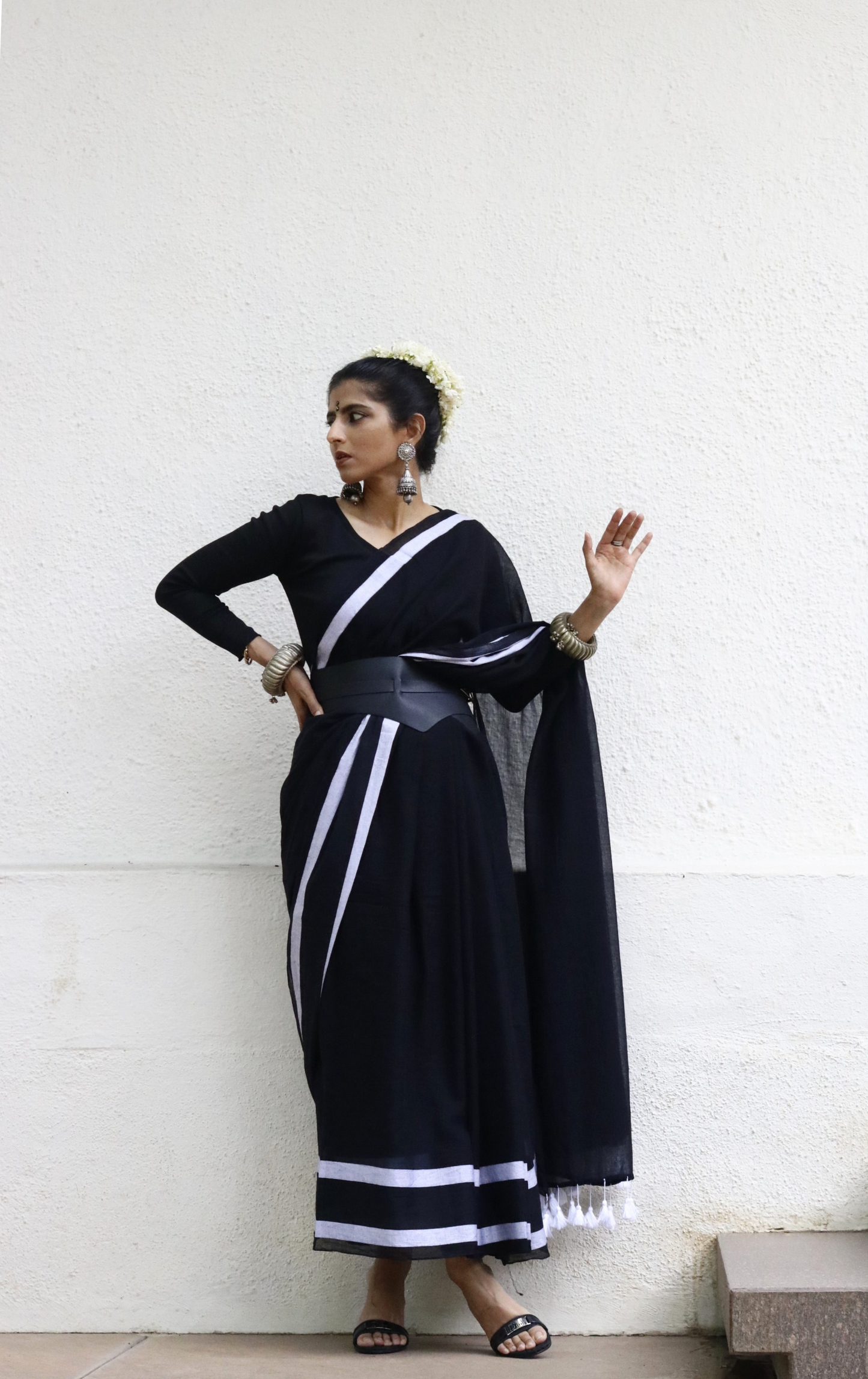 The Ivory & Coal Cotton Mul Saree : Buy Cotton Mul Sarees