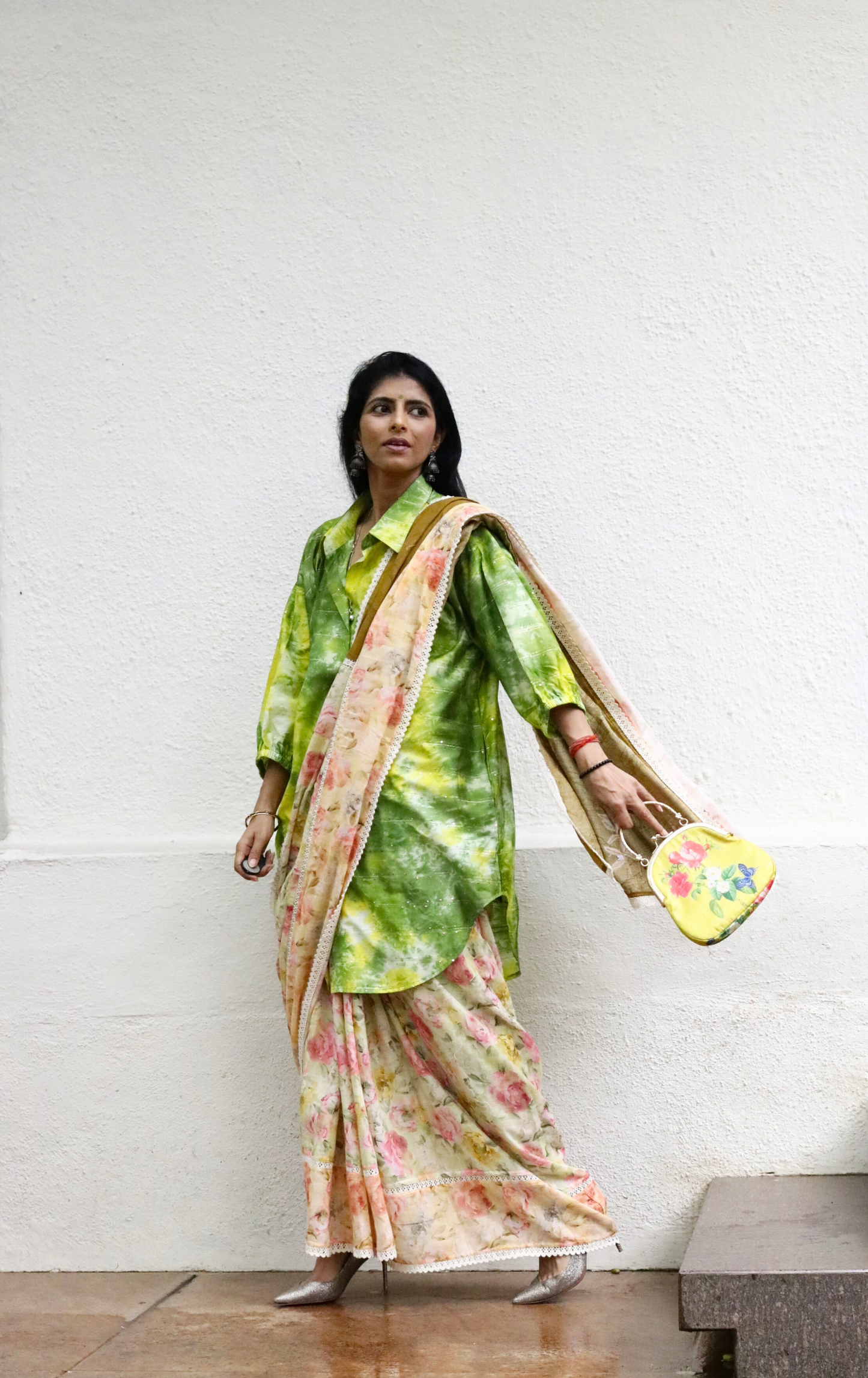 Buy Floral Linen Saree Online : 'Sunny Days' Printed Linen Saree