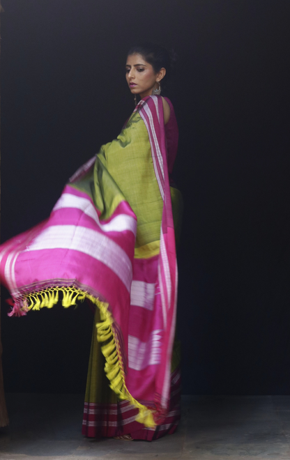 Buy Ilkal Rayon Silk Handloom Saree : Ilkal 'Humble Henna Saree'
