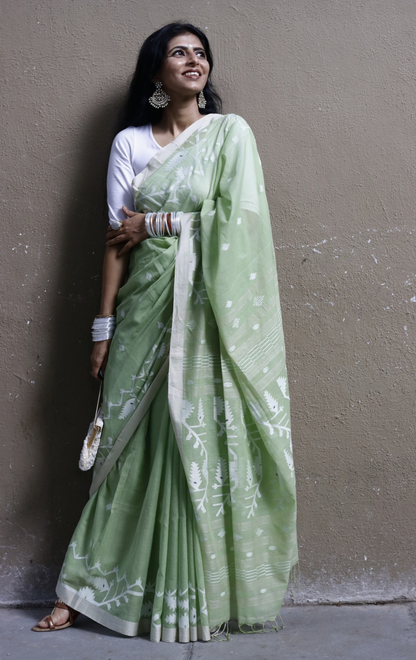 Buy Green Muslin Cotton Jamdani Saree : Green Pista & Pearls Needle Jamdani Handmade Saree