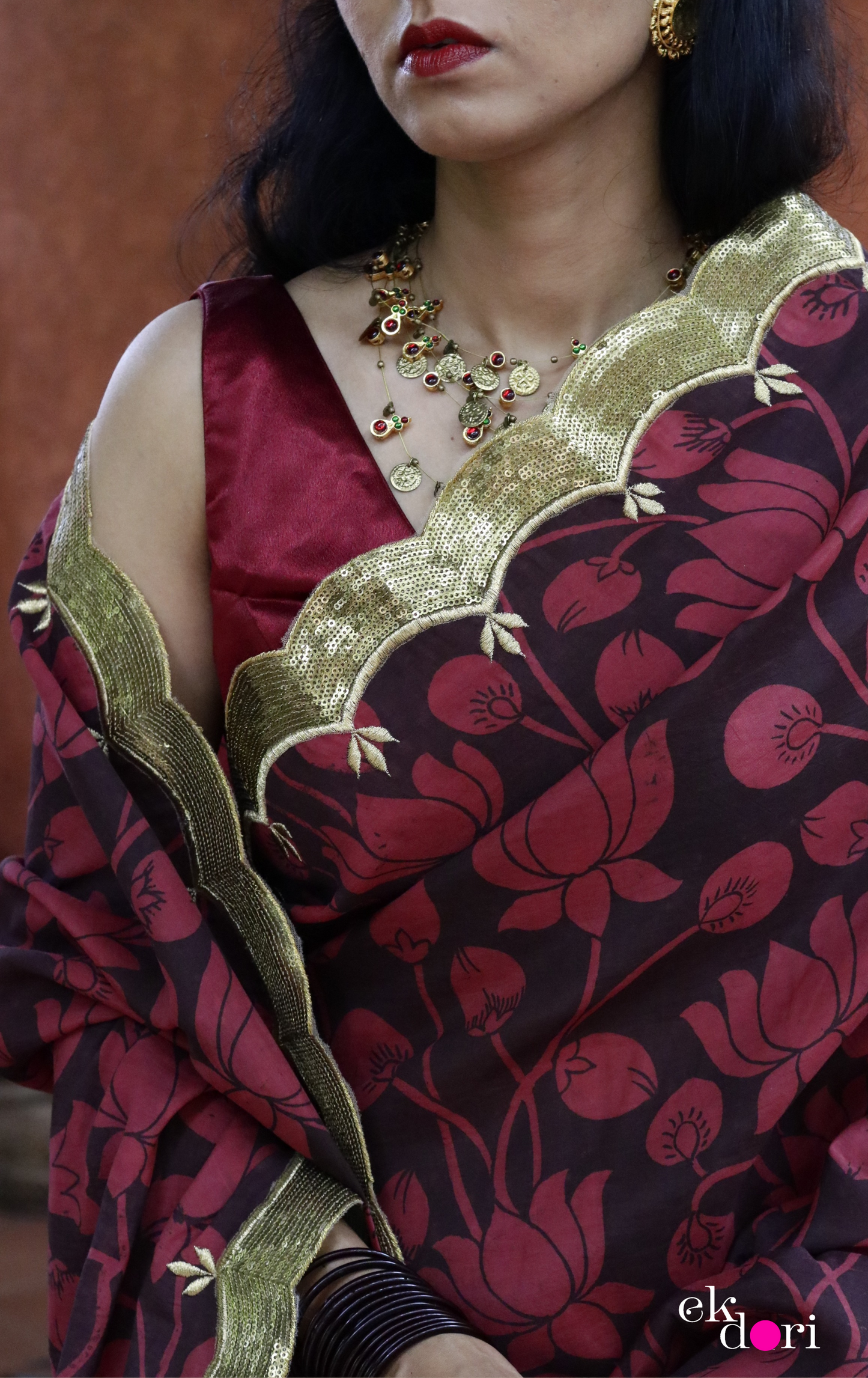 Red Lotus Pen Kalamkari Silk Saree : Festive Pure Silk Pen Kalamkari Saree