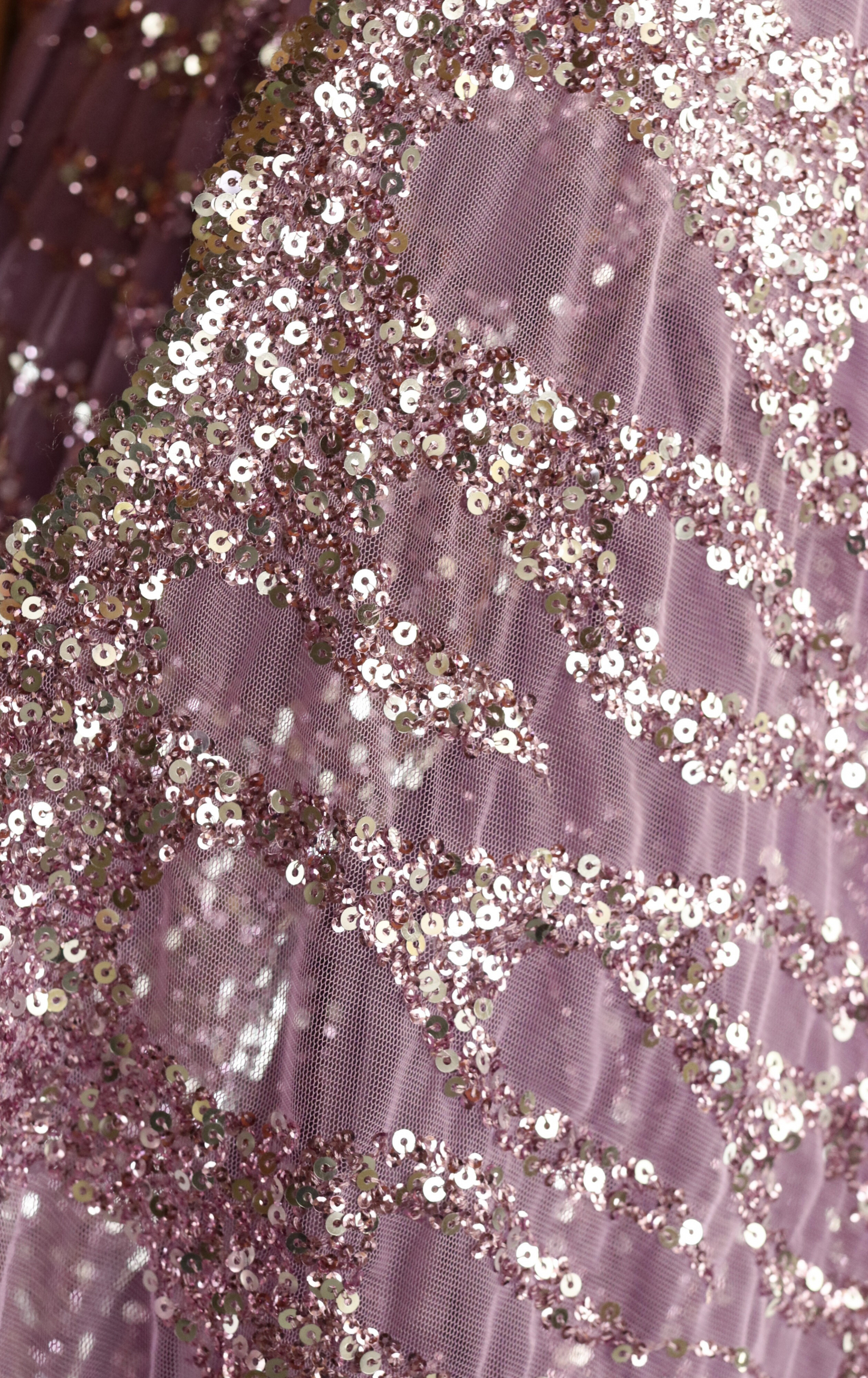 Silver Mauve Sequin Cocktail Saree 'Mauve Morning' : Festive Evening Sequin Cocktail Saree Collection