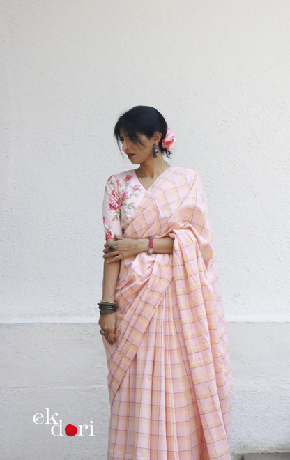Soft Cotton Checks Handloom Saree 'Peaches & Sunshine' : Summer Cotton Handloom Saree