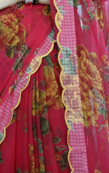 Buy Floral Chiffon Saree Online : 'Malti' Pink Floral Semi Chiffon Saree With Scalloped Edges