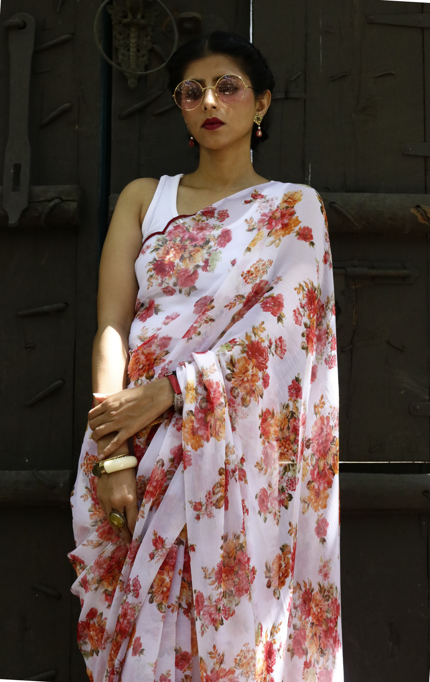 Buy Floral Chiffon Saree Online : 'Jasmine' Floral Semi Chiffon Saree With Scalloped Edges