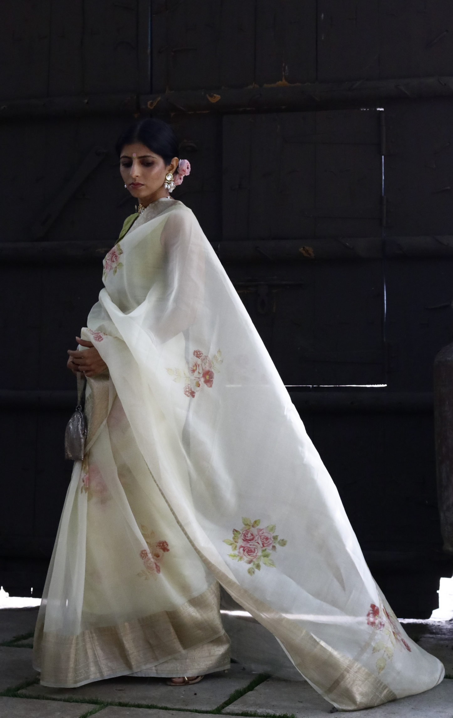 Buy 'Ivory Dreams' Pure Organza Silk Saree With Banarasi Border: Summer Silk Banarasi Organza Saree