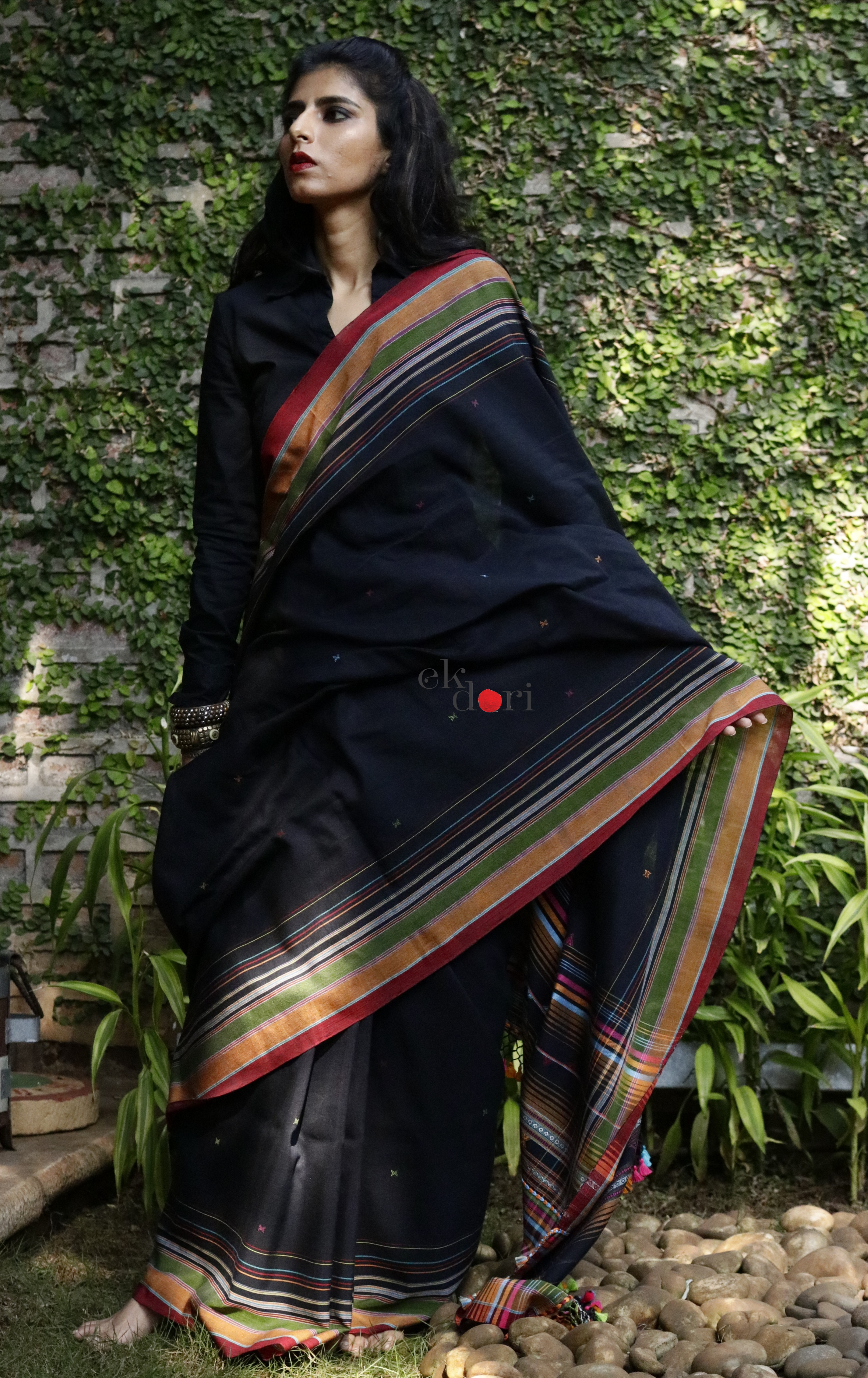 Handloom Bhujodi cotton saree officewear summer wardrobe kutch saree kutchi  bharat – VIVARANG