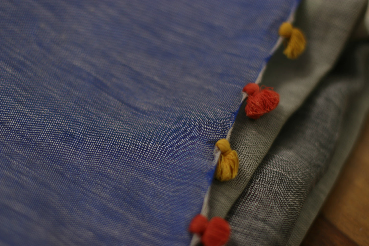 Buy Grey Linen Saree : Moonlit Night Grey Pure Linen Saree