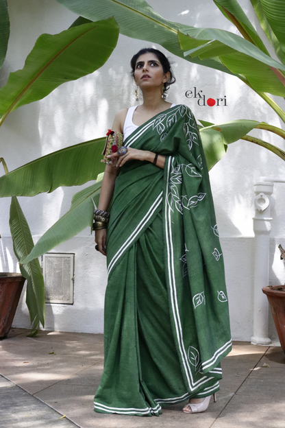 Buy Handloom Sarees Online : Handloom Saree Collection : Dharti Green Sari