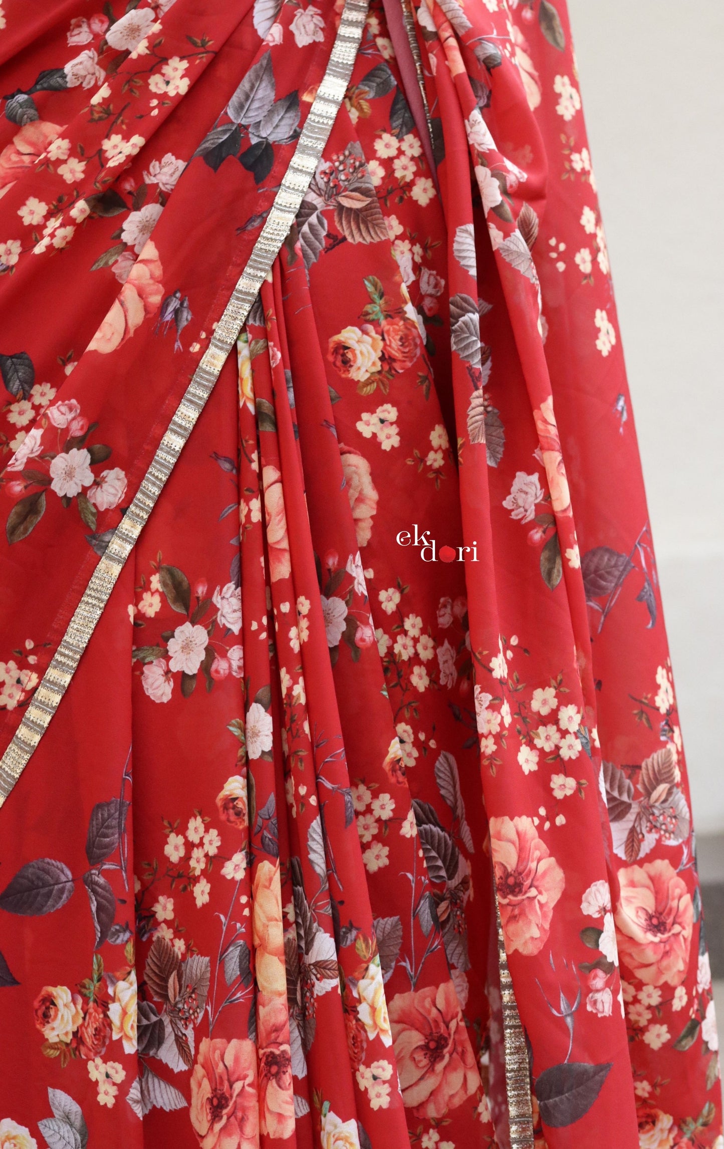 Summer Garden Red Floral Georgette Saree : Buy Statement Summer Floral Sarees Online