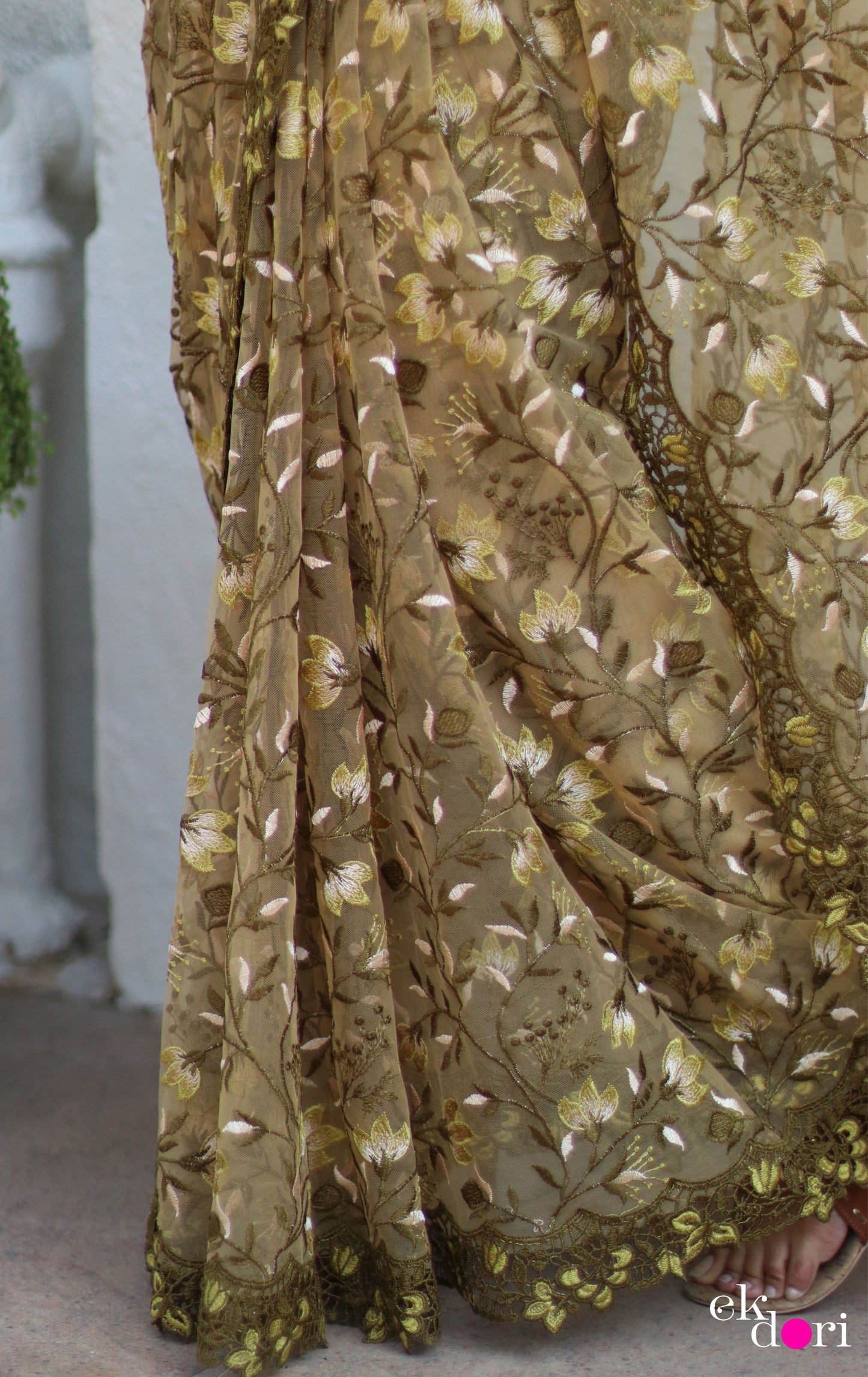 Buy Designer Net Saree : Olive Tree Floral Red Net Saree