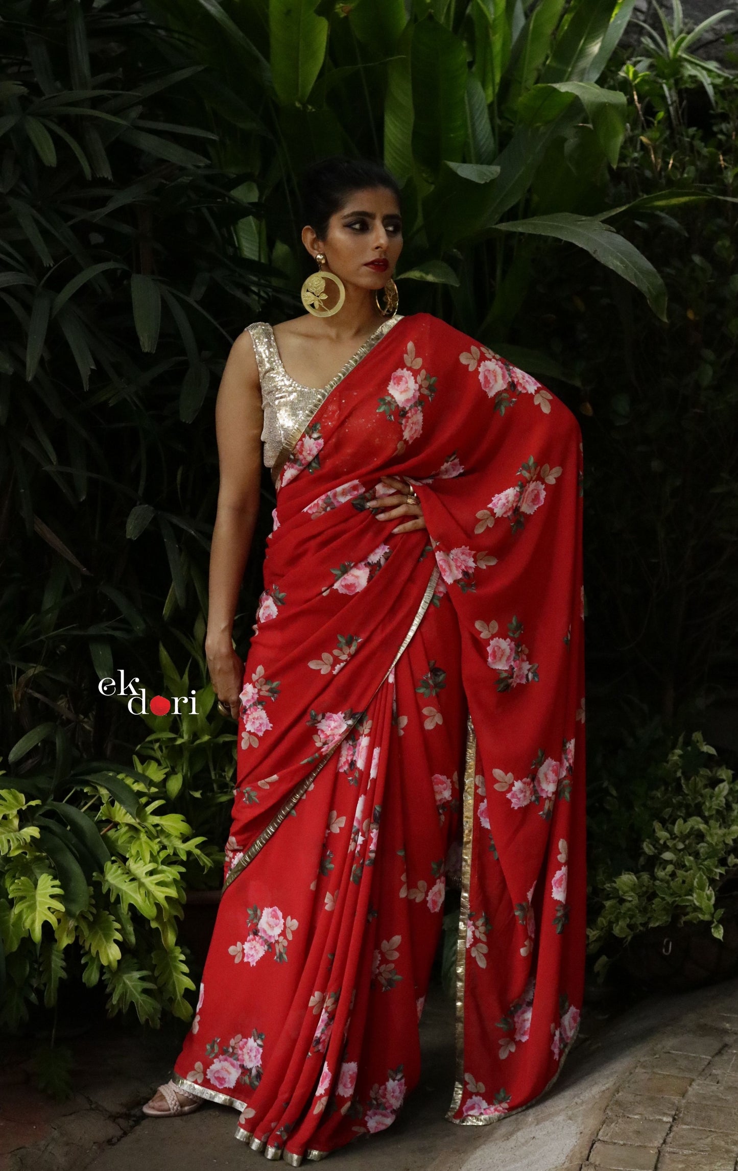 'The Queen' Red Floral Georgette Saree : Buy Festive Sarees Online