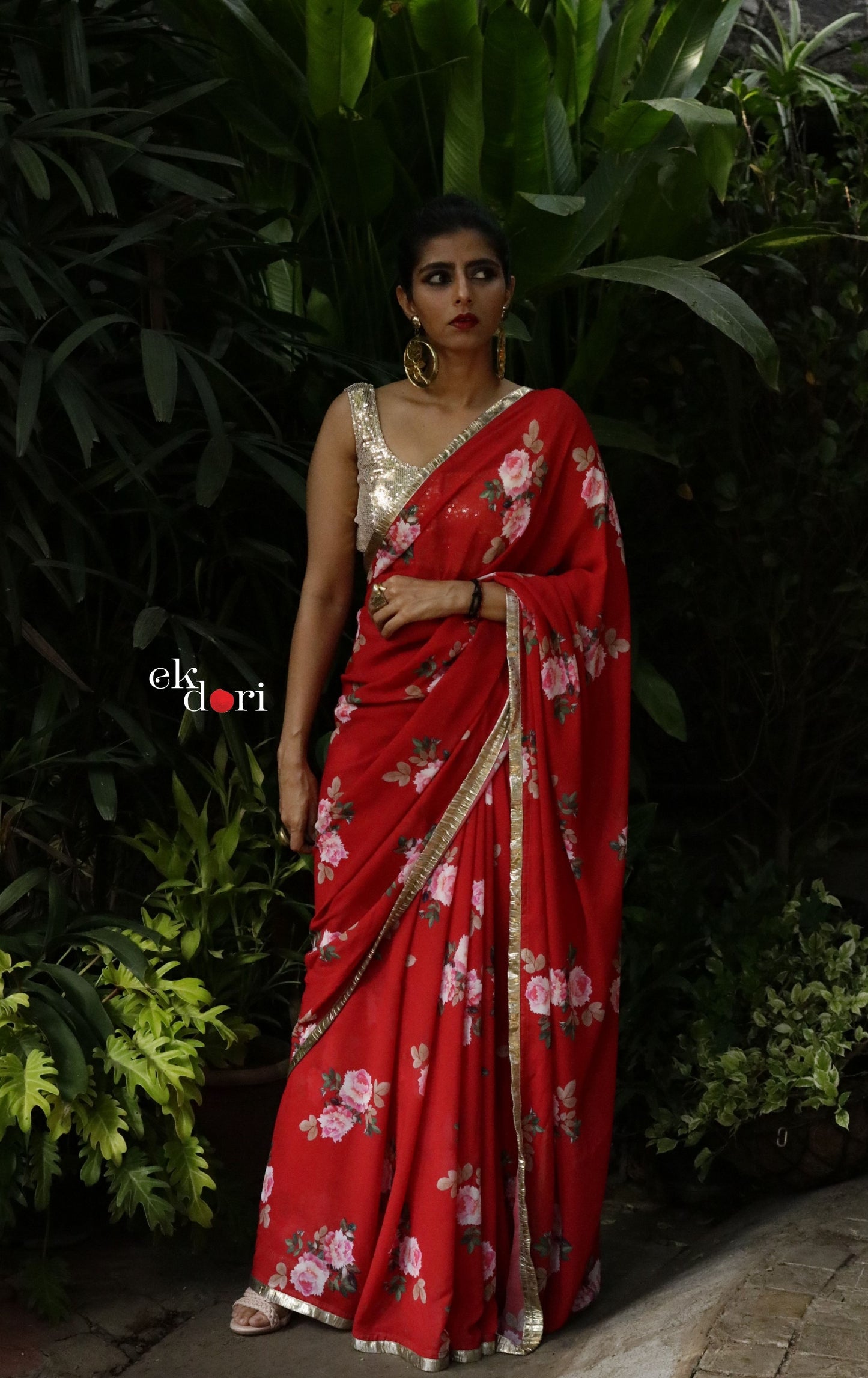 'The Queen' Red Floral Georgette Saree : Buy Festive Sarees Online