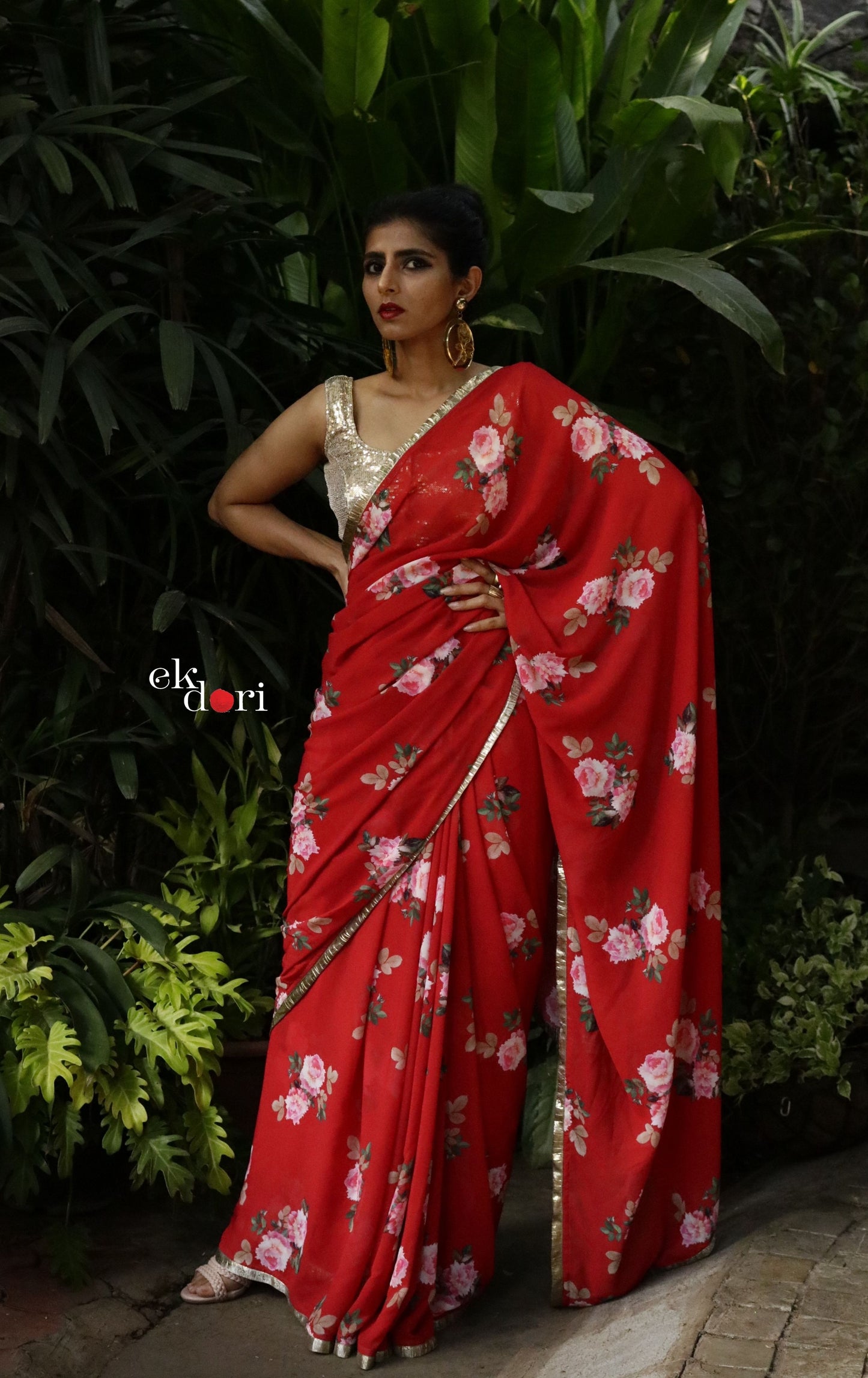 'The Queen' Red Floral Georgette Saree : Buy Festive Sarees Online