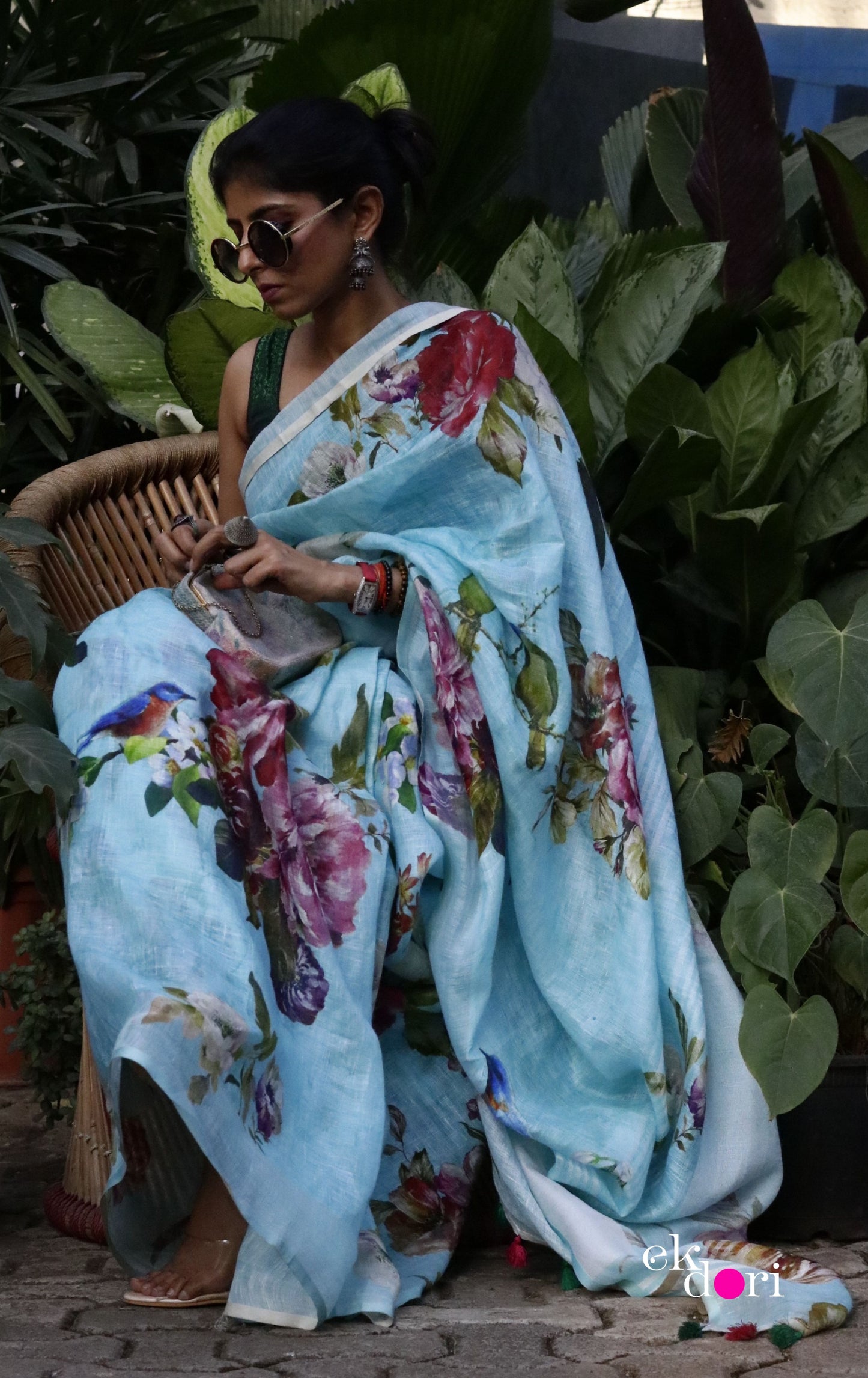 Buy Floral Printed Linen Saree : Summer Story